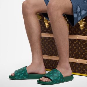 LOUIS VUITTON ウォーターフロント ミュール   Ref：1ADG2W