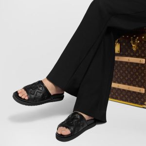 LOUIS VUITTON マイアミ ミュール   Ref：1ADGF8