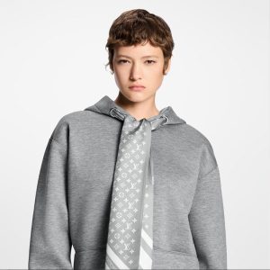 LOUIS VUITTON    クロップド モノグラム スカーフ フーディ