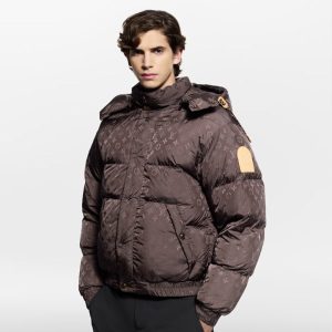 LOUIS VUITTON    モノグラム ダウンブルゾン  1AJBCB