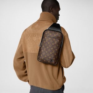LOUIS VUITTON アヴェニュー・スリングバッグRef: M46327
