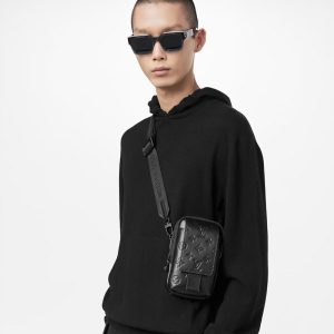 LOUIS VUITTON ダブル・フォンポーチRef:  M81323