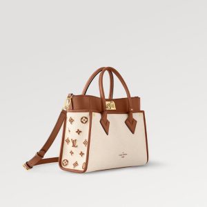 LOUIS VUITTON オンマイサイド MMRef:  M22191