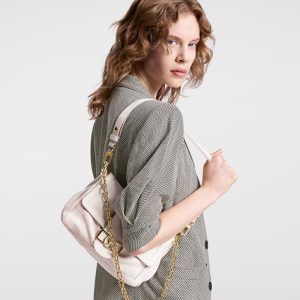LOUIS VUITTON ドーフィーヌ･ソフト MM Ref:M25050