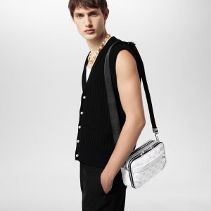 LOUIS VUITTON アルファ･メッセンジャー Ref:M31069