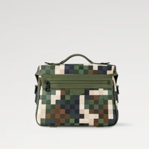 LOUIS VUITTON トレイル･メッセンジャー Ref:M24449
