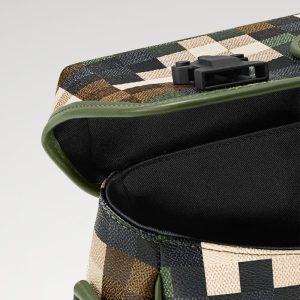 LOUIS VUITTON トレイル･メッセンジャー Ref:M24449