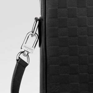 LOUIS VUITTON  ポルト ドキュマン･ヴォワヤージュ Ref:N40444