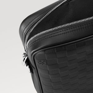 LOUIS VUITTON  ポルト ドキュマン･ヴォワヤージュ Ref:N40444