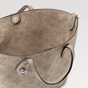 LOUIS VUITTON ブロッサム PM  Ref:M21849
