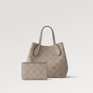 LOUIS VUITTON ブロッサム PM  Ref:M21849
