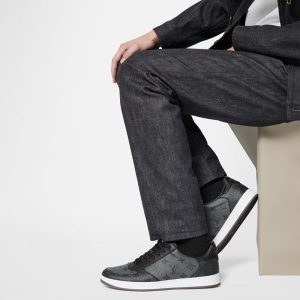 LOUIS VUITTON リボリスニーカー  PMRef:1A8EB4