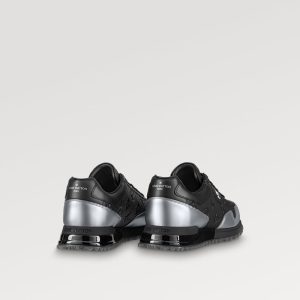 LOUIS VUITTON ランアウェイスニーカー   PMRef:1A8V51