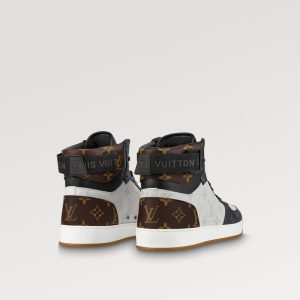 LOUIS VUITTON  RIVOLI ハイカットスニーカー   PMRef:1A44VR