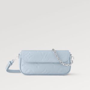 LOUIS VUITTON ウォレット オン チェーン･アイビー  Ref:M83637