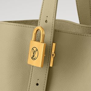 LOUIS VUITTON ロウキー･カバ MM   Ref:M25343