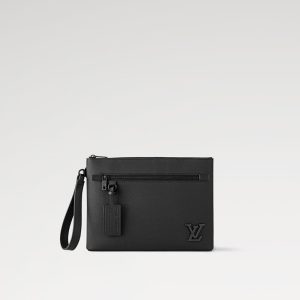 LOUIS VUITTON ポシェット･IPAD   Ref:M69837