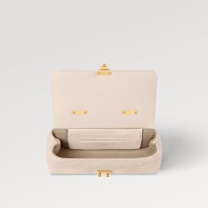 LOUIS VUITTON ナノ マドレーヌ ハンドバッグ   Ref:M12145
