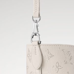 LOUIS VUITTON ブロッサム PM   Ref:M11842