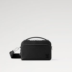 LOUIS VUITTON アヴェニュー･メッセンジャー   Ref:M11657