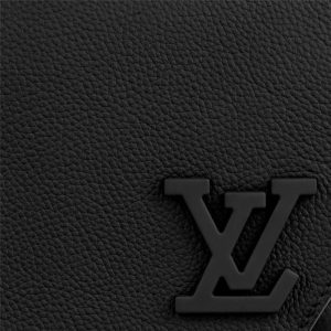 LOUIS VUITTON バムバッグ NV  Ref:M57081