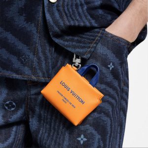 LOUIS VUITTON   バッグチャーム･LV ミニ ショッパー   Ref：M02699