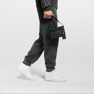 LOUIS VUITTON   ボスフォール･ウェアラブル ウォレット   Ref：M12599