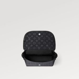 LOUIS VUITTON パルス･メッセンジャー   Ref:M12681
