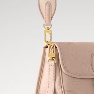LOUIS VUITTON   ディアヌ   Ref：M13231