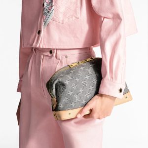 LOUIS VUITTON    ラージコスメティックバッグ   Ref：M13750