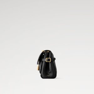 LOUIS VUITTON    ANYTIME フラップバッグ   Ref：M14604