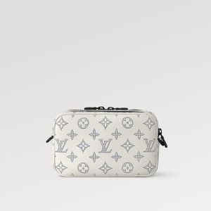 LOUIS VUITTON アルファ･ウェアラブルウォレット NV Ref: M83383