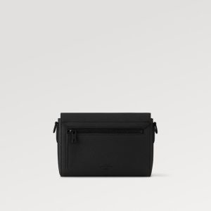 LOUIS VUITTON テイクオフ･メッセンジャー PM Ref:M24769