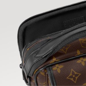 LOUIS VUITTON クエスト･メッセンジャーRef:M46973